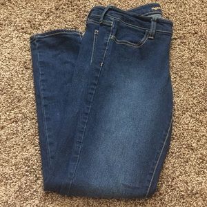 ‼️2 for $10‼️ Arizona skinny jeans size 9